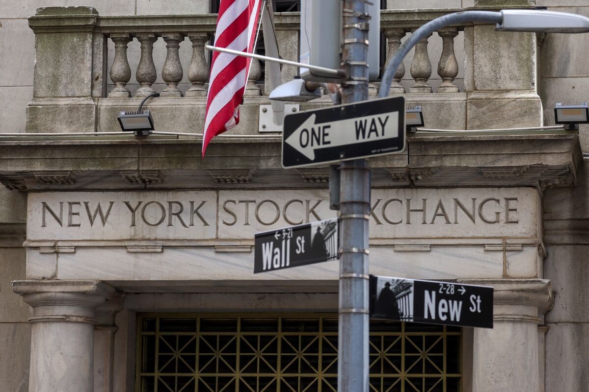 Wall Street'in Yeni Stratejisi: Elon Musk'ın Etkisinden Kaçınmak