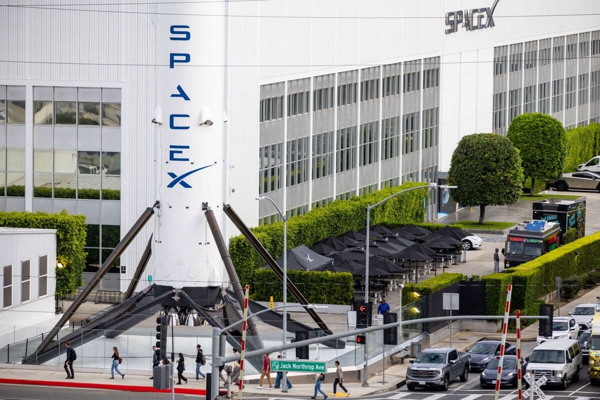 SpaceX'in Milyarlarca Dolarlık Değeri Test Edilecek: Analistin Gözüyle Bir İpucu