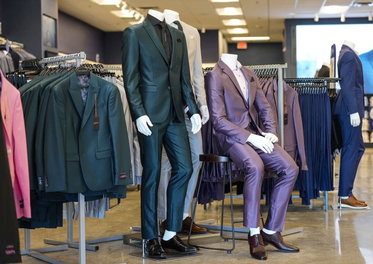 Tailored Brands' Men's Wearhouse IPO'siyle Perakende Dünyasına Dönüşüm