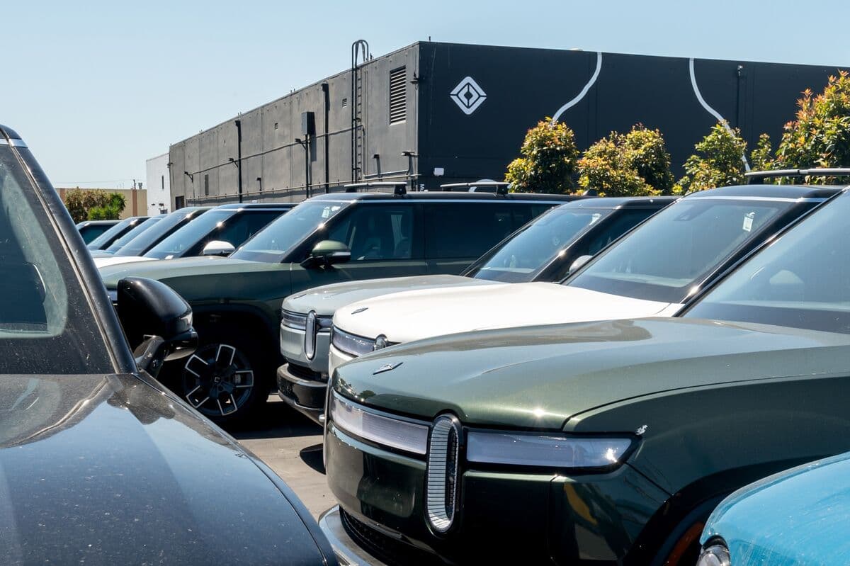 Rivian'ın Hisseleri 2024'ten Bu Yana En Çok Düşüşünü Yaşıyor
