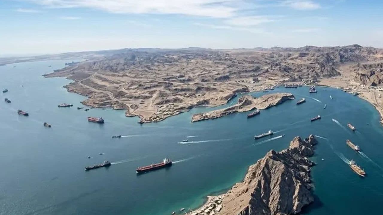 Tensions Peak at Hormuz: Global Energy Flow Under Siege