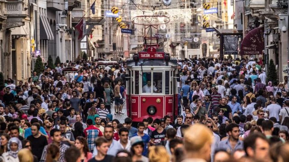 Turkey Drops to 18th in Global Population Rankings, Demographics Signal Structural Shifts