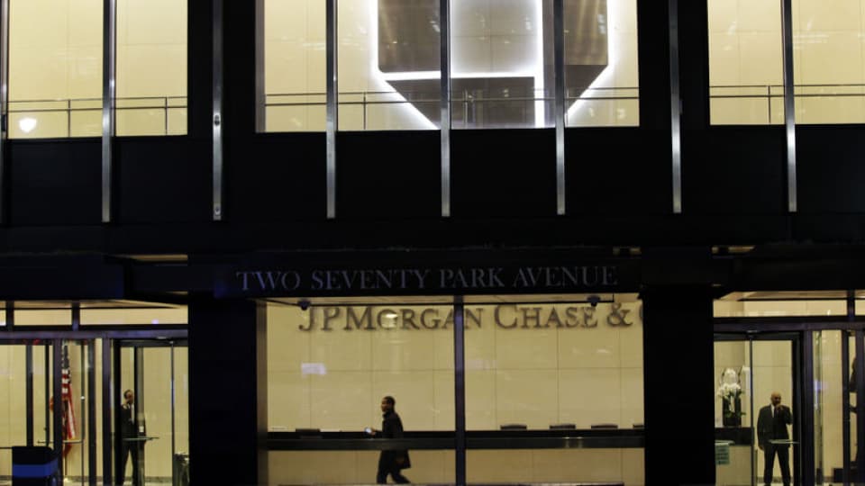 JPMorgan Cashes in on TL Swap Strategy in Sync with Inflation Data