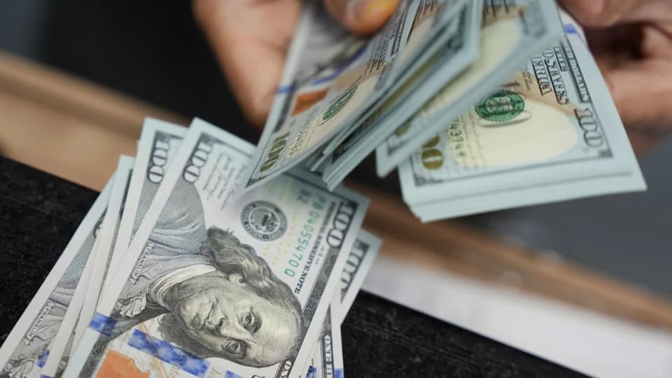US Household Debt Falls 13 Billion Dollars in Q2, 18.8 Trillion at 0.1% Drop