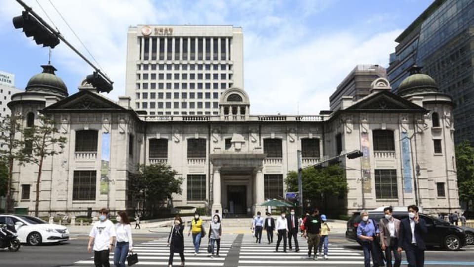Seoul's Silent Return to Gold: A $250 Million Bet on Safety