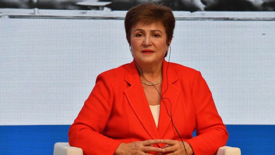 İmF: Hürmüz Boğazı Şoku Ortamında Küresel Ekonomi Direnç Gösterdi