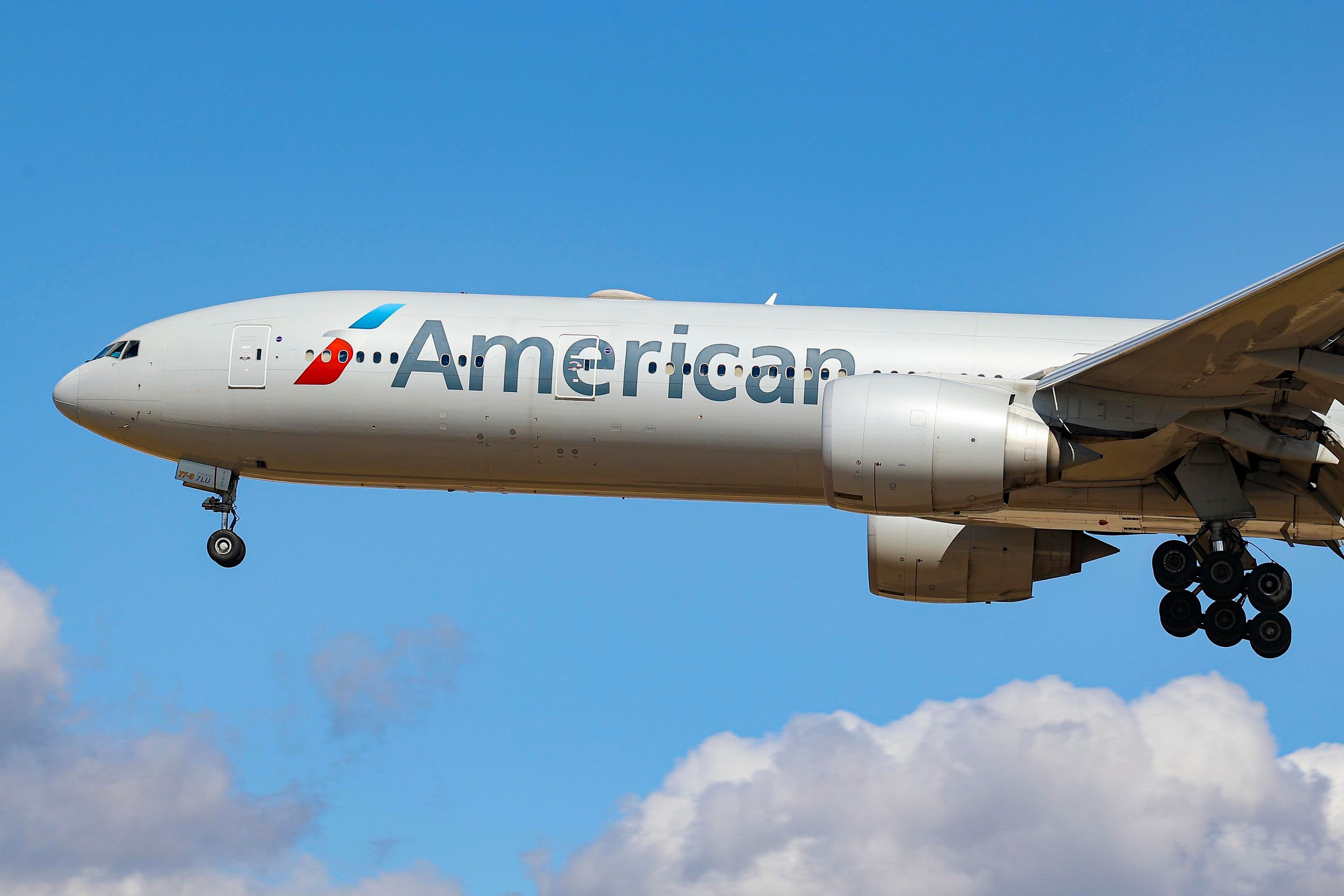 American Airlines 777’yi Yeniden Tasarladı: 70 Lüks Süit, Yüksek Hızlı İnternet ile Havayolu Rekabeti Yeniden Şekillendiriyor