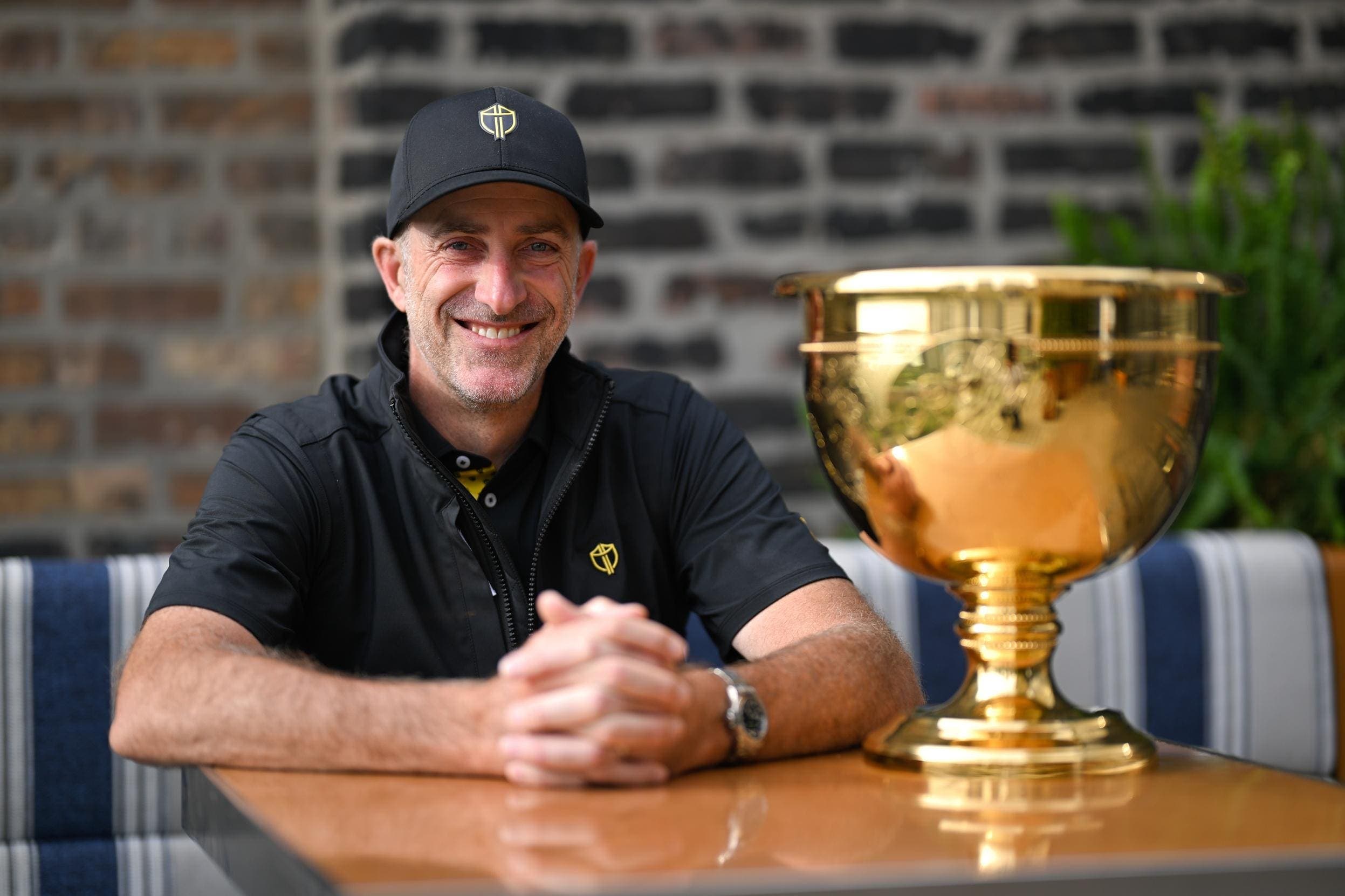 Christiaan Bezuidenhout's Presidents Cup Selection: Ogilvy's Bold Move