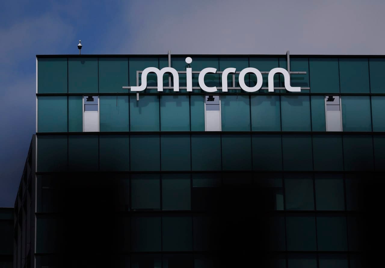 Micron'un Hisse Yükselişi: Bellek Çipi Sıkıntısı AI Talebini Nasıl Şekillendiriyor?