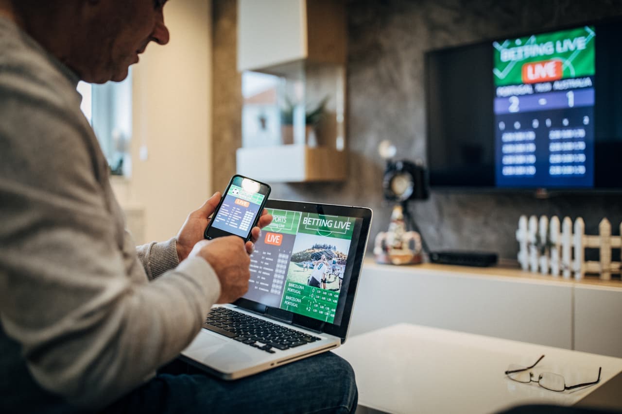 Betting on Discipline: How Wealth Advisors Tame the Gambler Within Their Clients