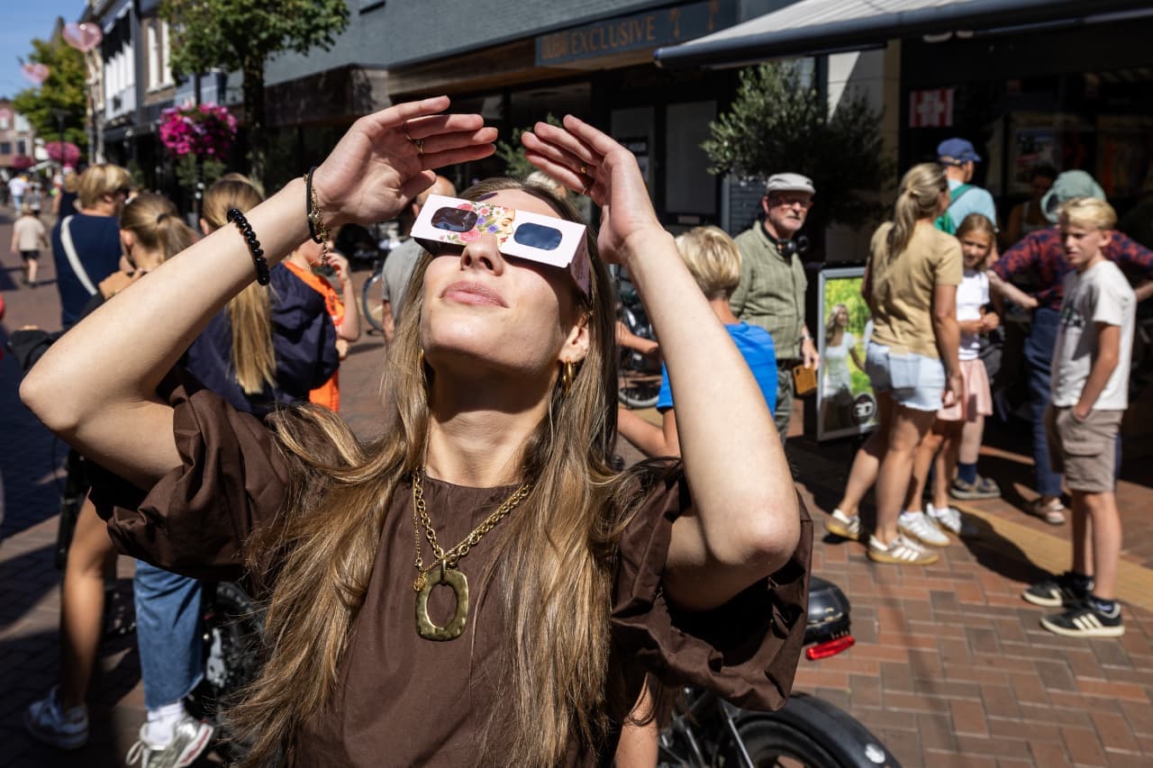 Can the Solar Eclipse Dim the Markets? A Rare Moment in Market Psychology
