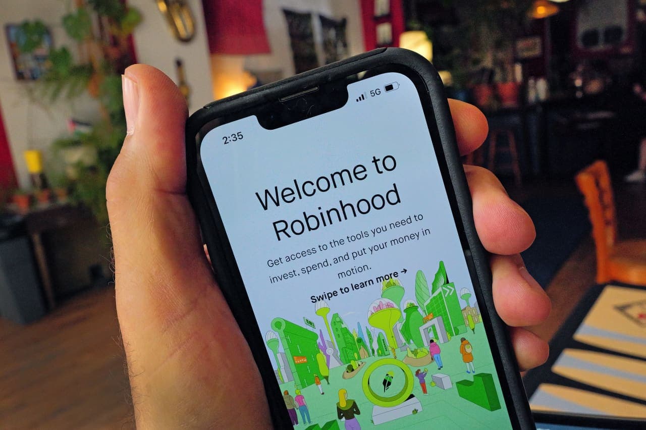 Robinhood'ın İki Katlı Kazancı: Volatilitenin Yatırım Uygulamalarına Yansıması
