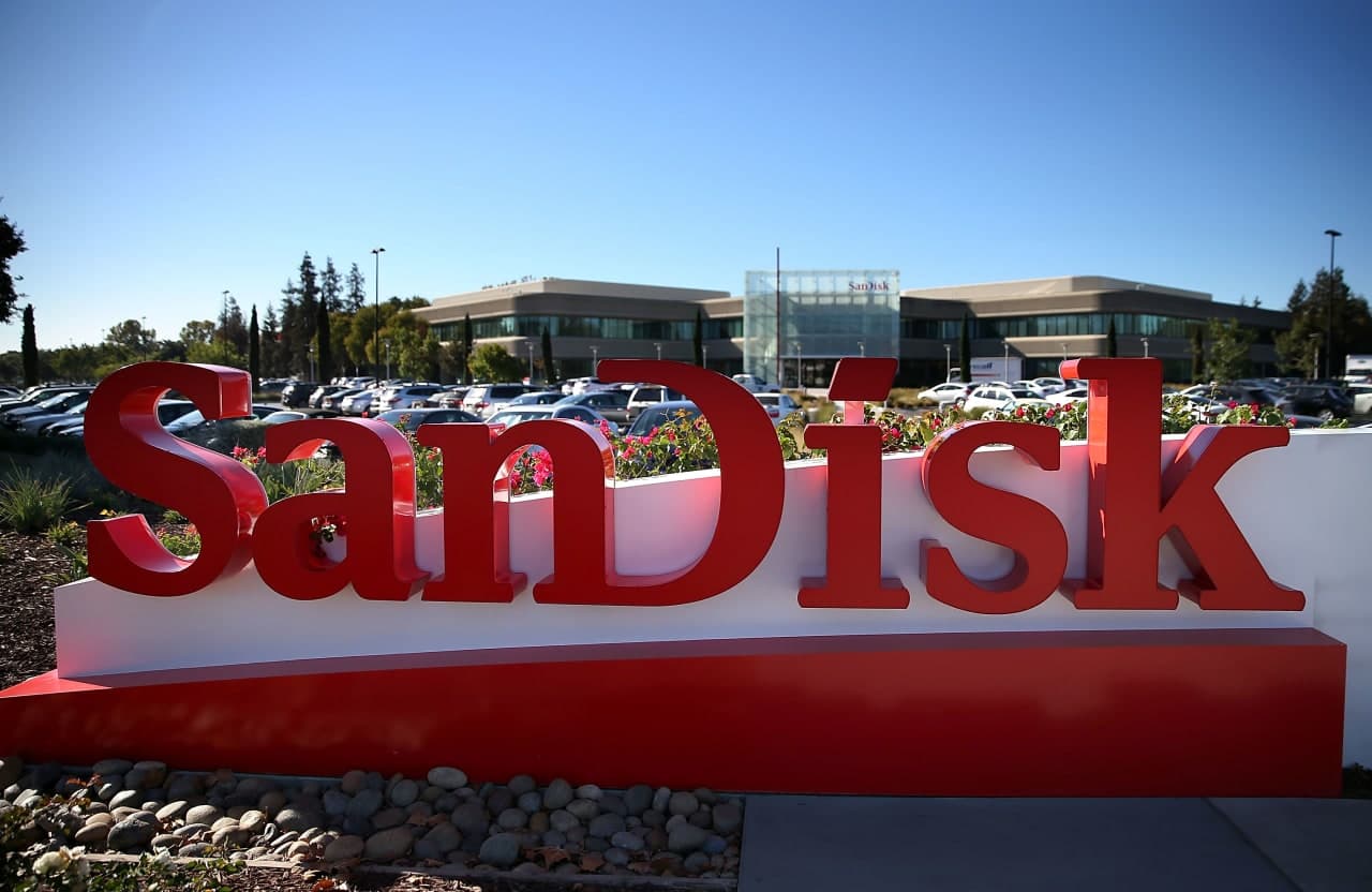 Sandisk'in Stok Düşüşüne rağmen Yatırımcılarının Artan İlgisi