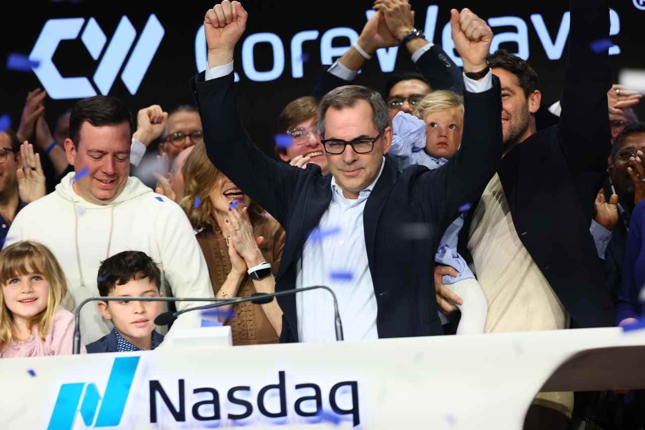 CoreWeave Stock Soars as Unanimous Praise Validates Pricing Power