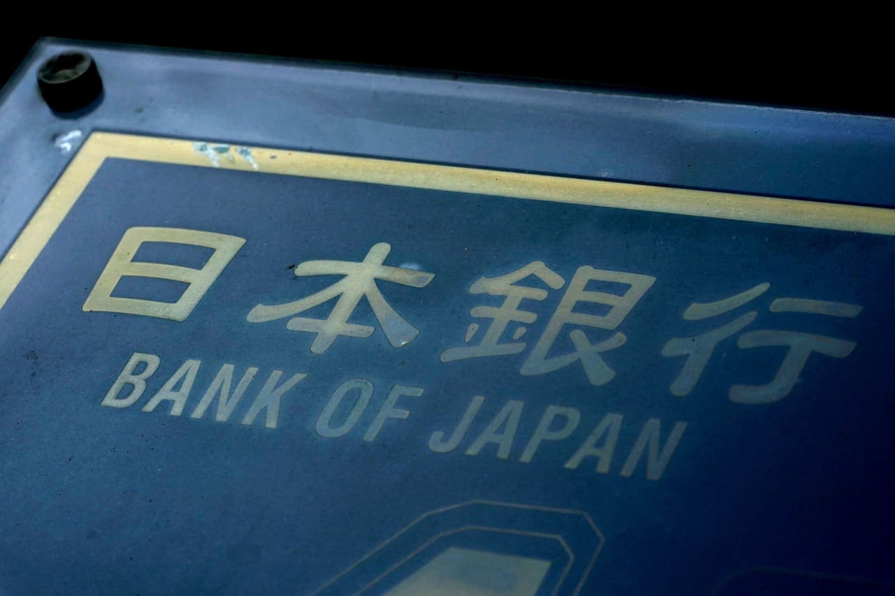 Tokyo’s Quiet Sell‑off: How Japan’s Treasury Exit Threatens the 401(k) Landscape