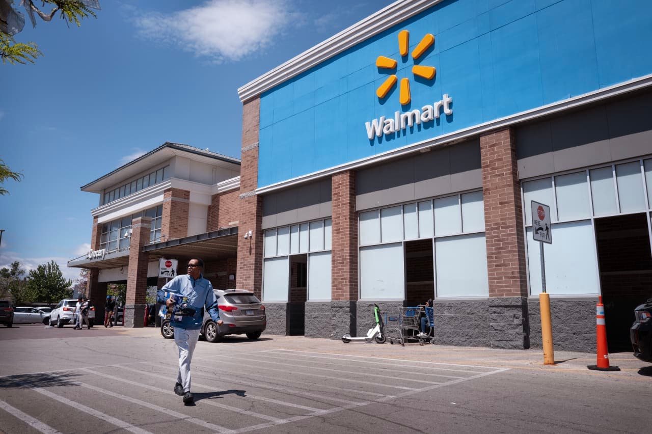 Walmart and Target: Unveiling Consumer Resilience Amid Persistent Inflation