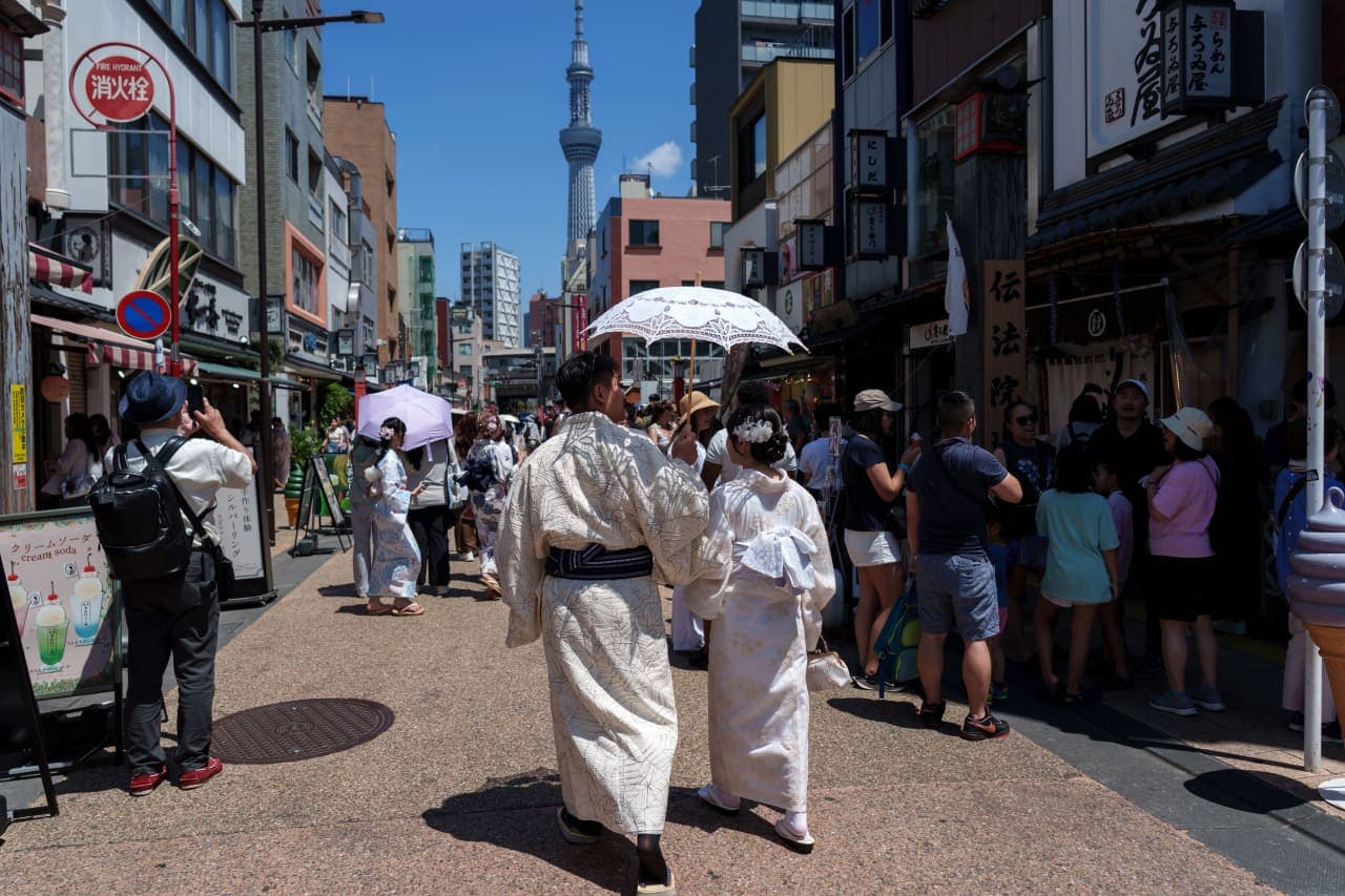 The Yen’s Decline Makes Tokyo the World’s Cheapest Major City – Economic Implications
