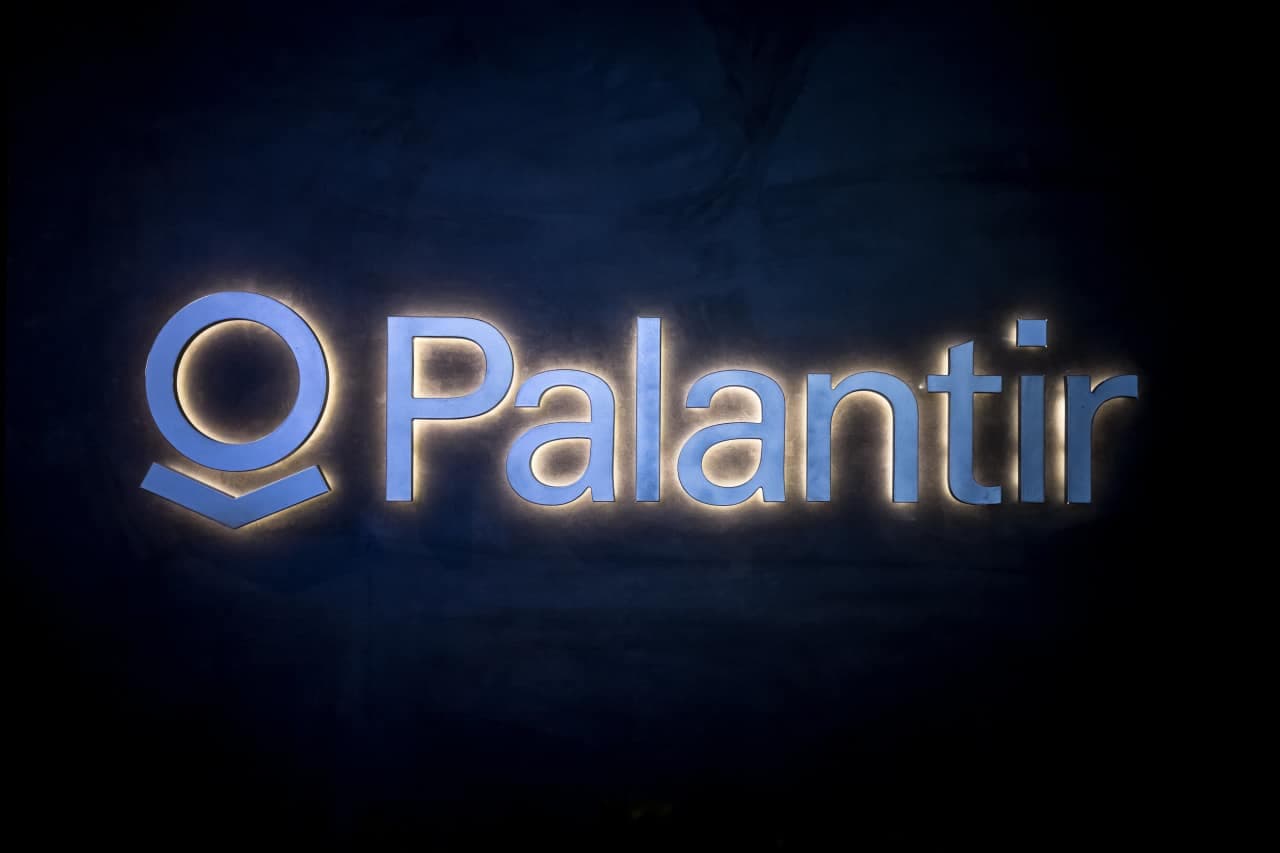 Palantir’in Hisse Senedi Yükselişi: 2024’ten Bu Yana En İyi Hafta ve Yapay Zeka Çözüm Talebindeki Patlama