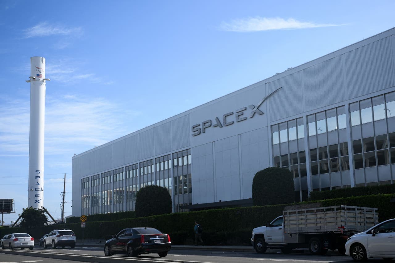 SpaceX'te Starship Öncesi Momentum Dönüşü: Yatırımcı Gözü İçerideki Satış Takviminde