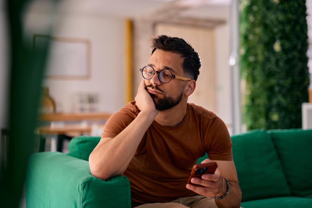 Mortgage Rate Trap: Homebuyers Stuck as Expected Cuts Vanish