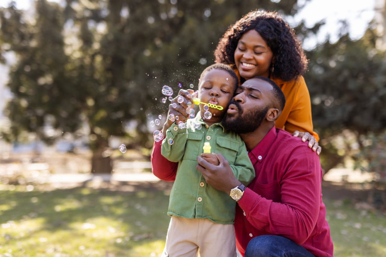 A 4‑Year‑Old’s $100K 529 Account: Stocks vs. Savings
