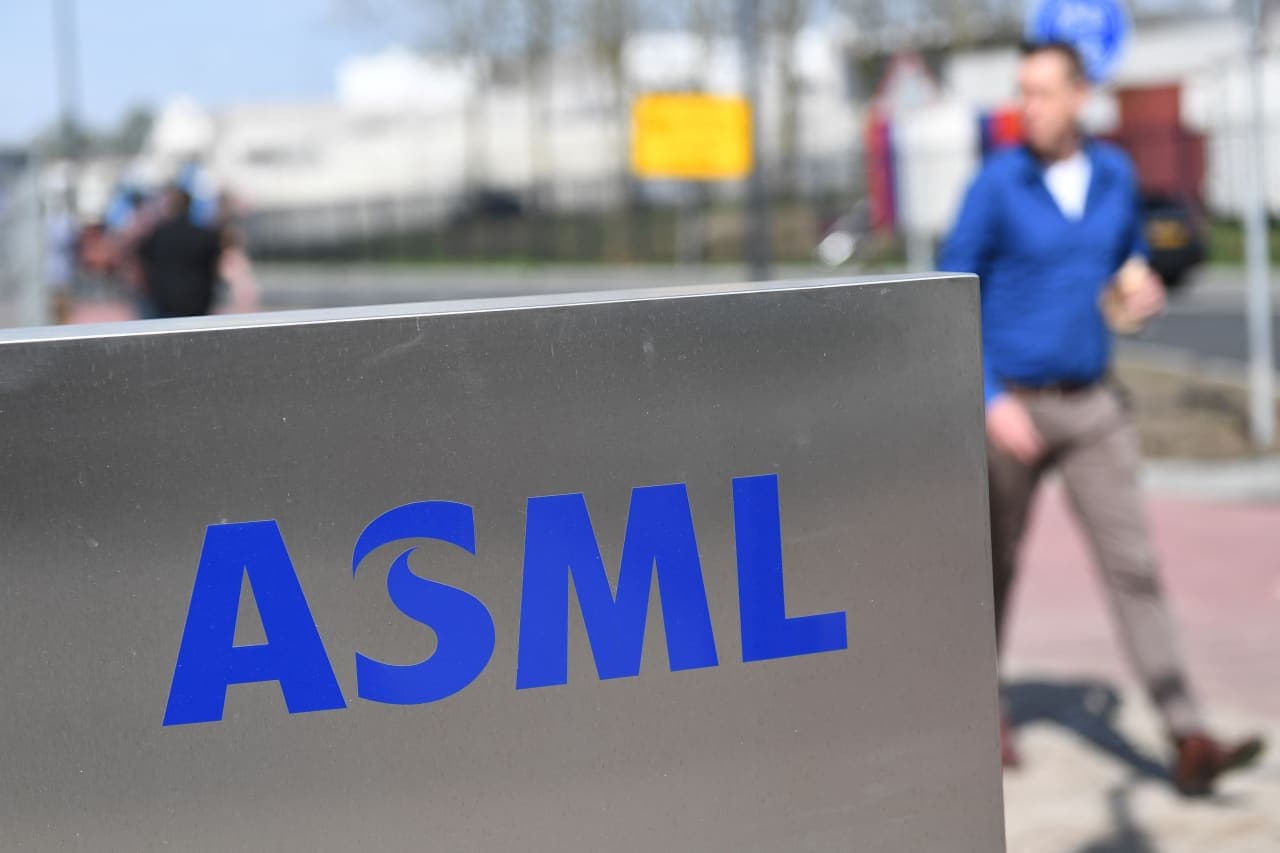 ASML's Q2 Results: Semiconductor Powerhouse's Blueprint and Market Outlook