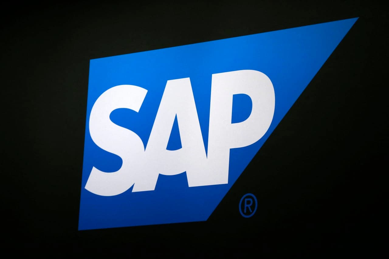 UBS Kritikleriyle SAP Hisse Değerinde 5,6% Çöküş: AI Yavaşlığı mı, Stratejik Hata mı?