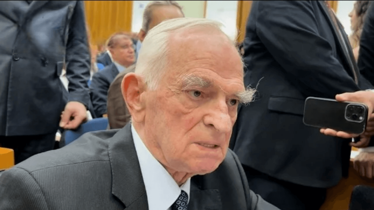 CHP's Internal Divisions and Economic Policy Implications: Önder Sav's Assessment