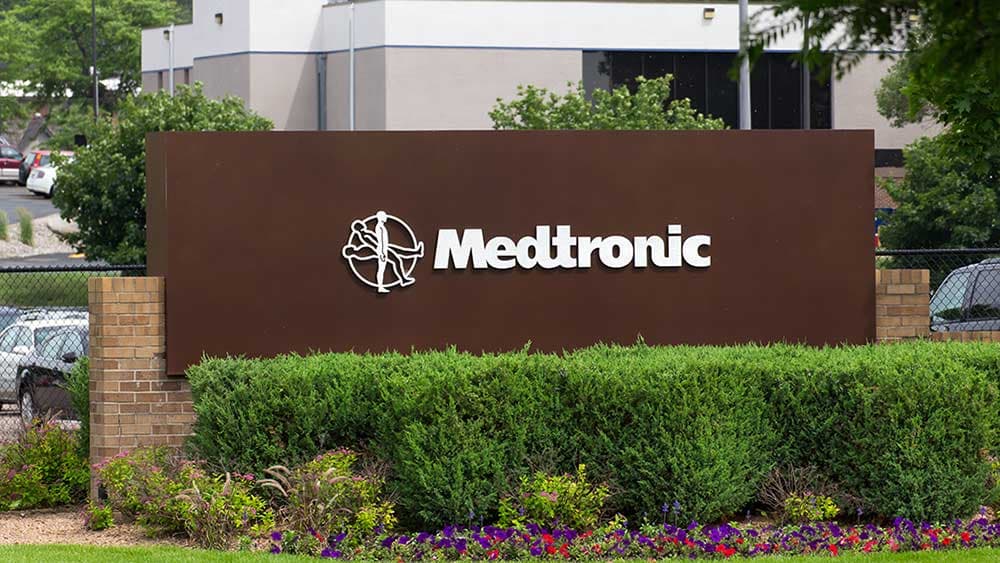 Medical Giants Plunge: Intuitive Surgical and More Hit the Slump