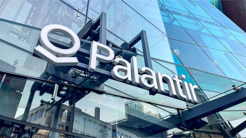 Palantir's 12th Consecutive Revenue Surge: U.S. Market as the Linchpin