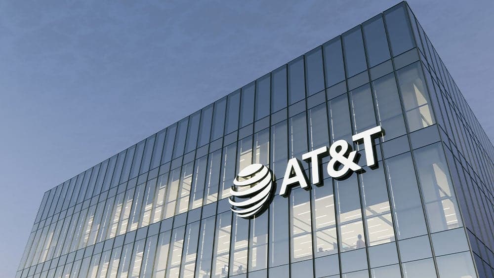 AT&T Outperforms on Earnings as Subscriber Surge Counters Revenue Headwinds