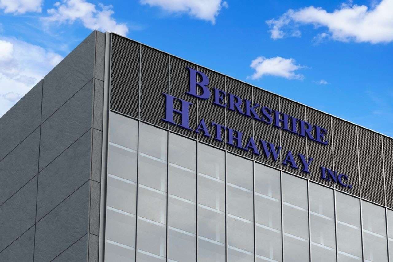 Berkshire Hathaway Defies Markets with $25.67 Billion Profit