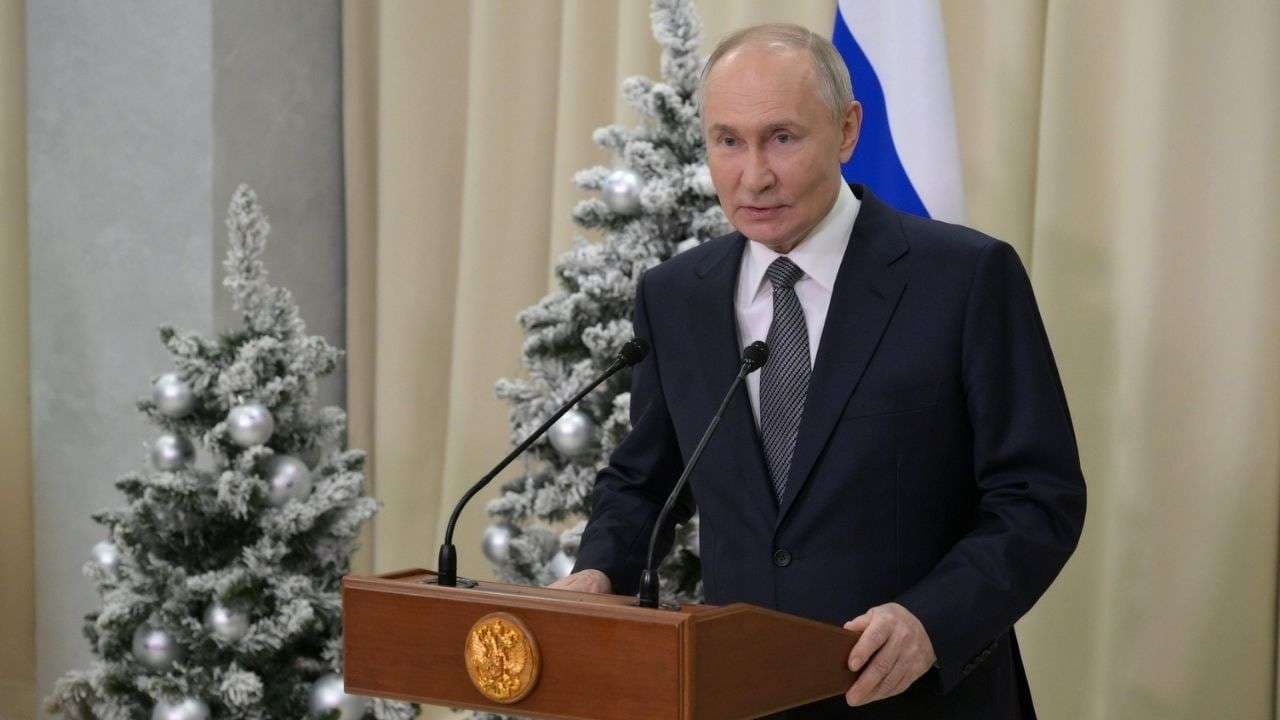 Putin'in Denizcilik Uyarısı: Rus Ticari Gemilerine El Konulursa Karşılık Gelir