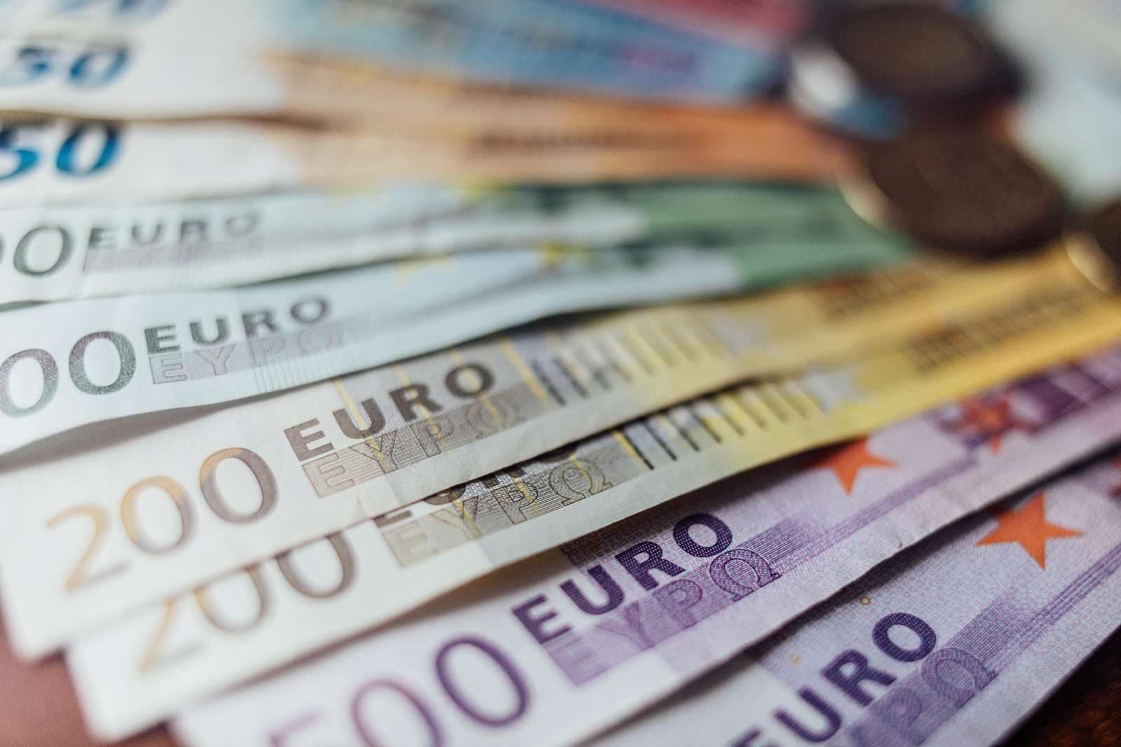 Euro Bölgesi Enflasyonu Yeniden Hızlandı: Enerji Fiyatları Patladı