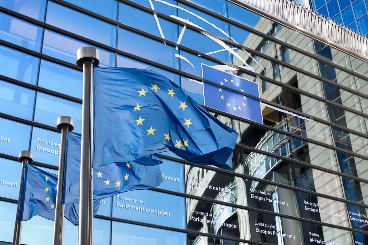 AB'nin 12,1 Milyar Euro Ticaret Açığı: Merkez Bankalarının Dikkatini Çeken Yeni Risk