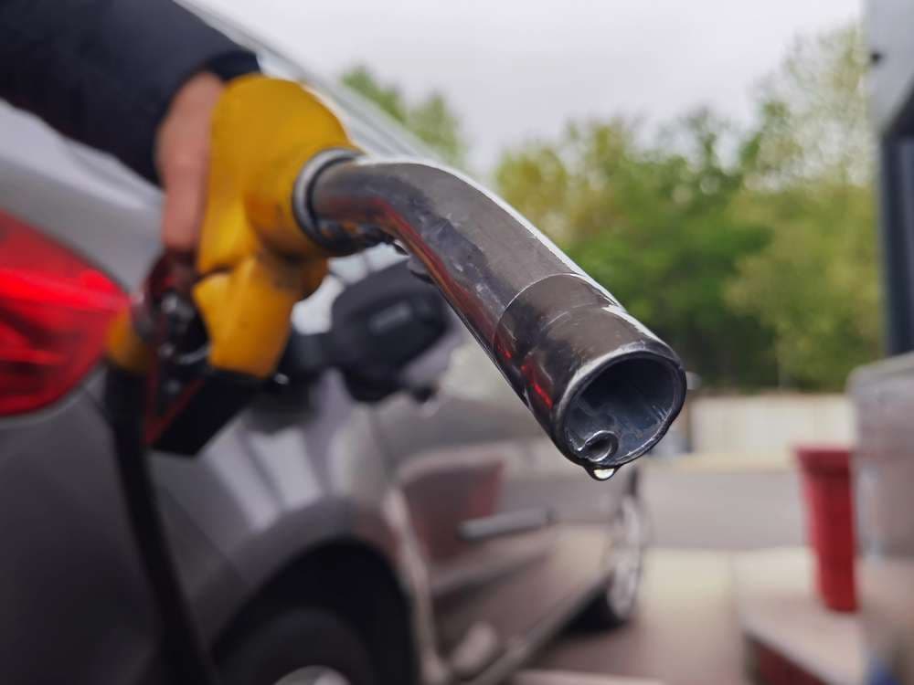 Portugal Oil Companies Stunned by Unexpected Temporary Profit Tax