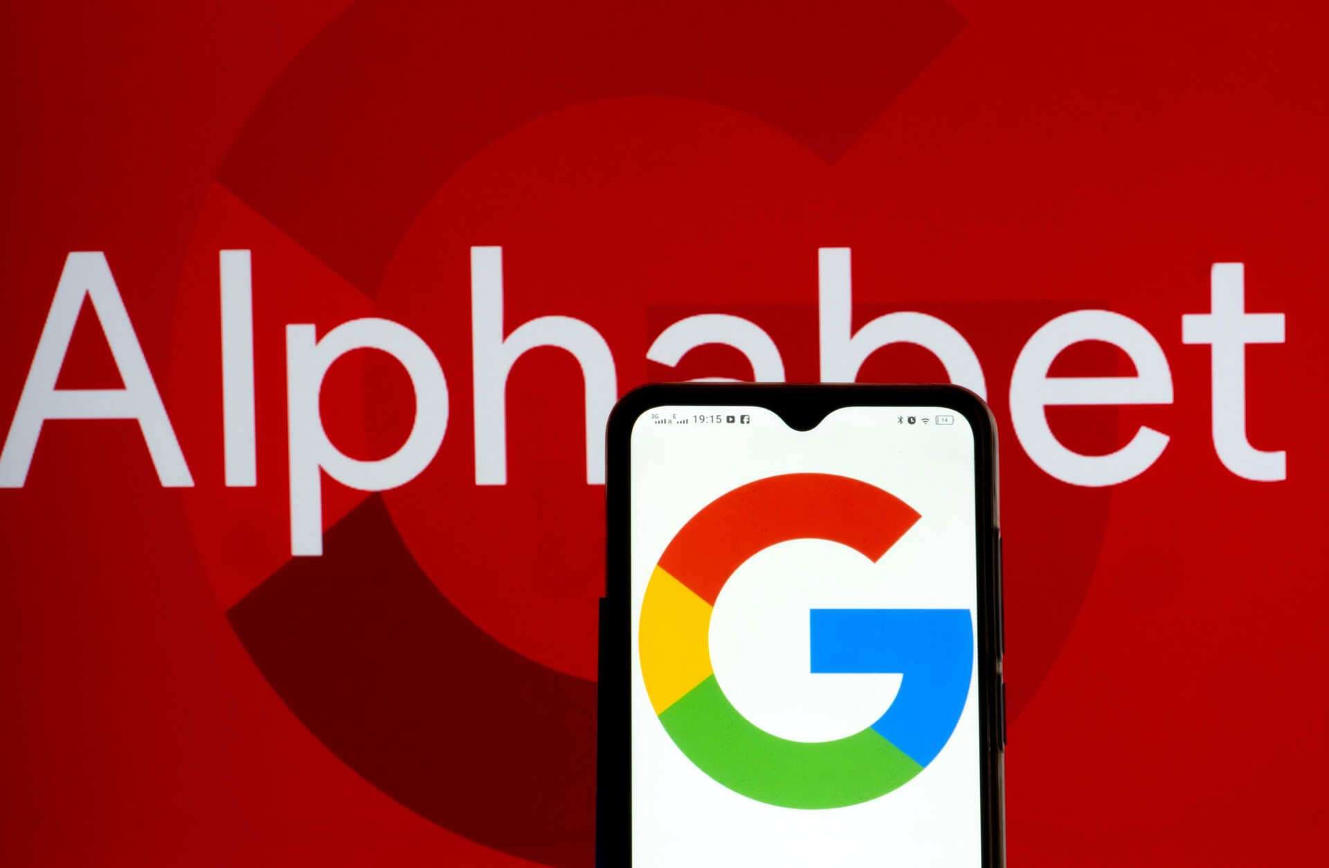 Google Ascends to Berkshire Hathaway's Third-Tier Portfolio Powerhouse