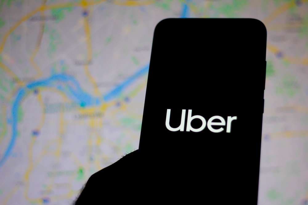 Uber, 3.300 Pozisyonu Kaldırıyor: Akıllı Para ve Piyasa Dinamikleri