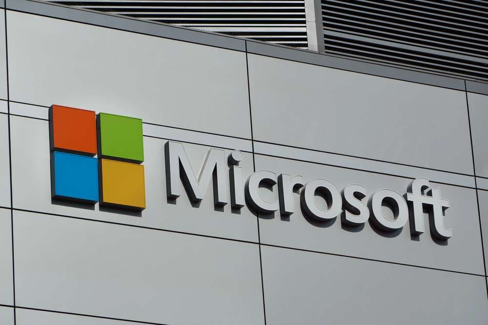 Çin'in Kamu Sektöründe Windows 10'u Bırakması: Yerli OS'lar ve Global Yazılım Piyasasına Etkileri