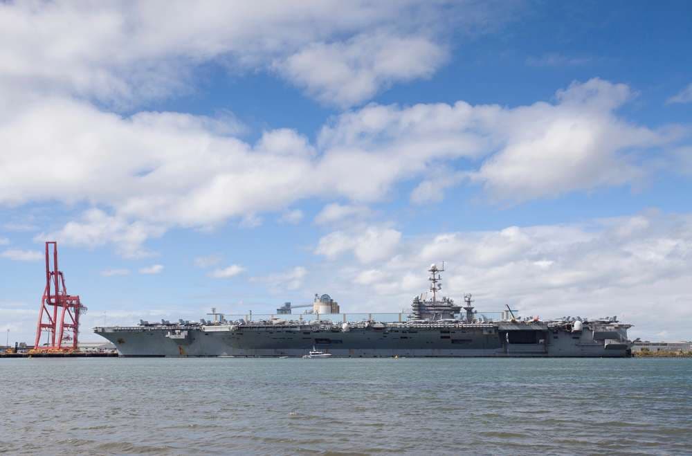 USS George Washington'ın ABD Donanmasının Yeni Yıldızı: ABD'nin Orta Doğu Stratejisinin Çip Krizinde Yeni Adımı