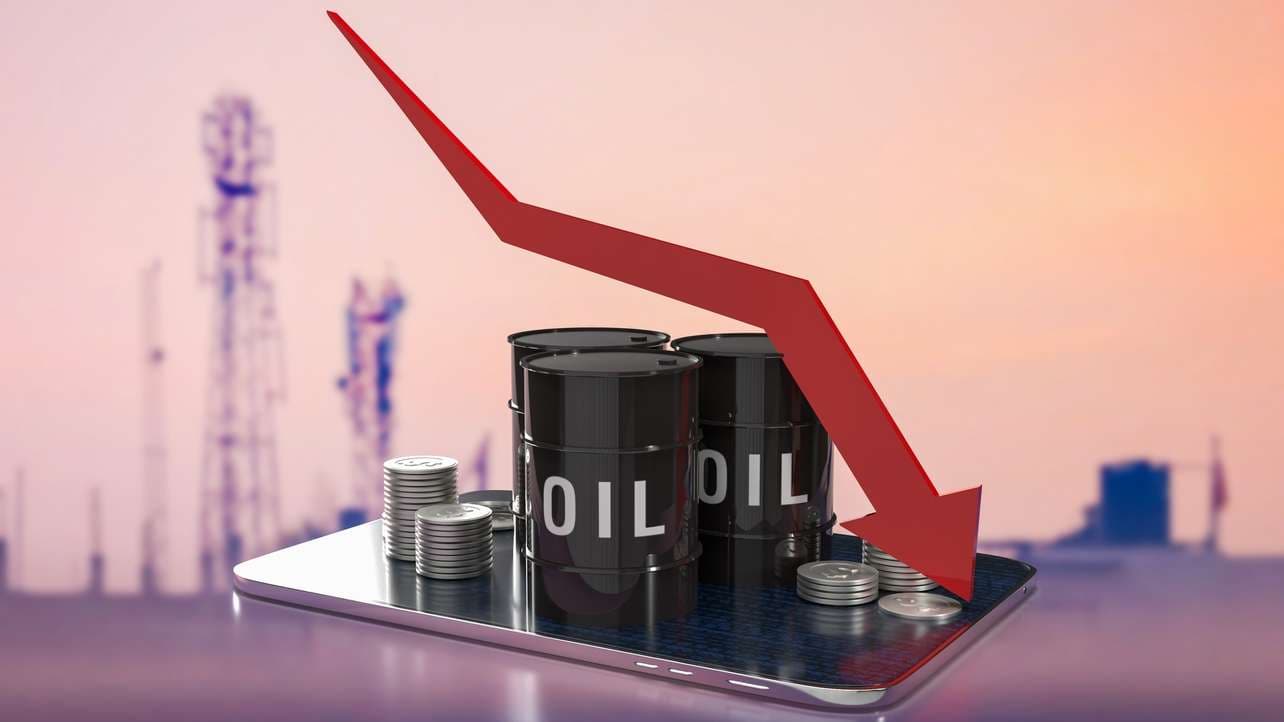 EIA Petrol Fiyat Tahminlerini Aşağı Yönlü Revize Etti: Piyasalara Etkisi