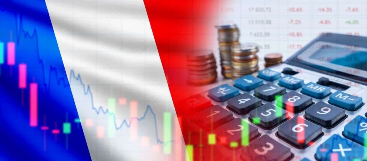 France Extends Corporate Tax Hike to 2027, Heightening Economic Pressure