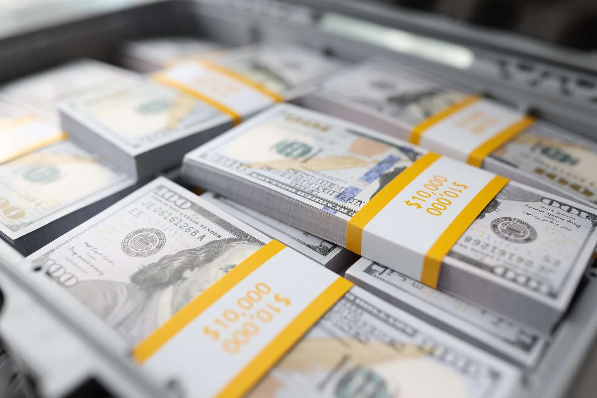 Corporate Forex Deficits Hit Record: $205.8 Billion Threshold Breached