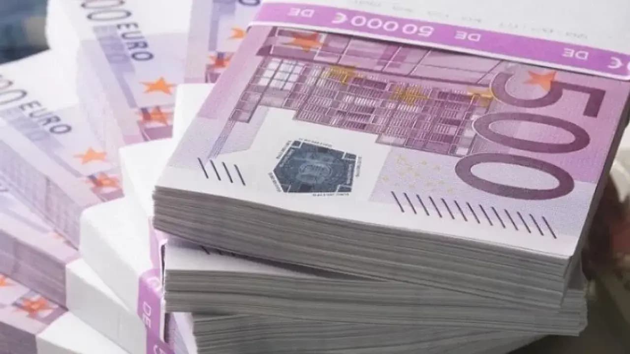 GSRAY: 562 Milyon TL'lik Porto Transferi ve Yatırım Stratejisinin Etkisi