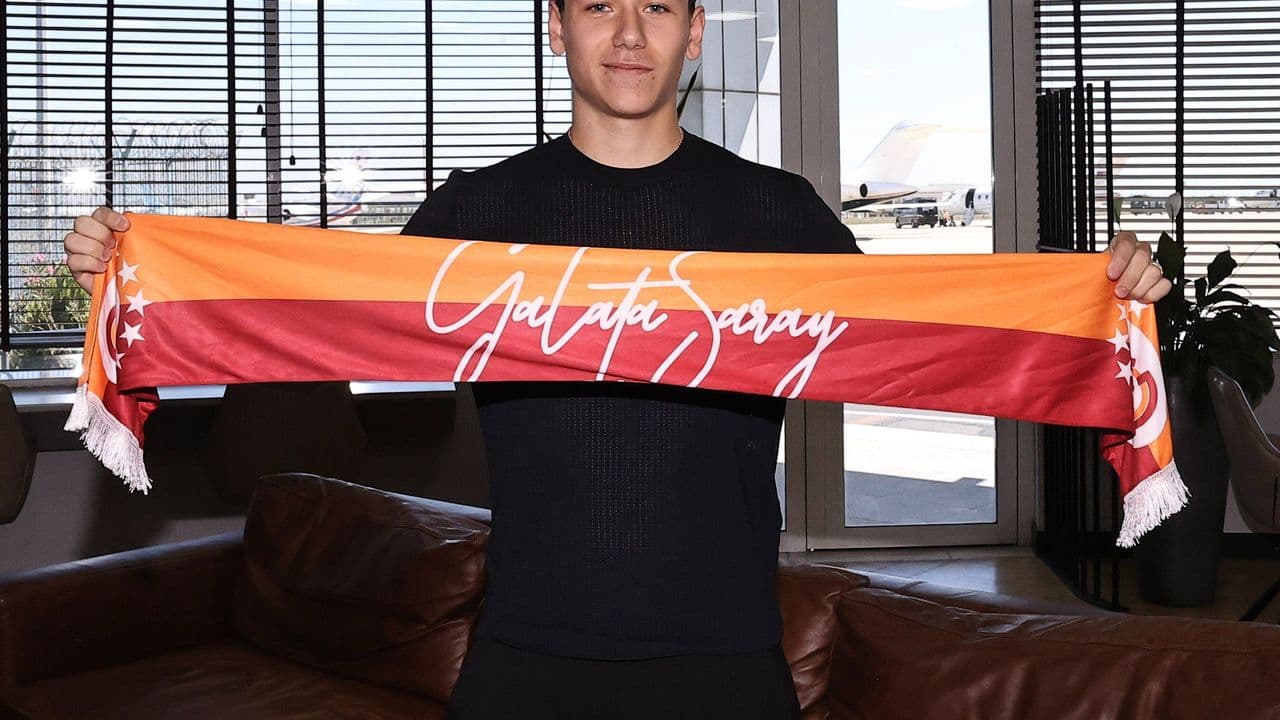 Galatasaray Sportif A.Ş.'den Dev Yatırım: 25 Milyon Euro'luk Batrakov Operasyonu