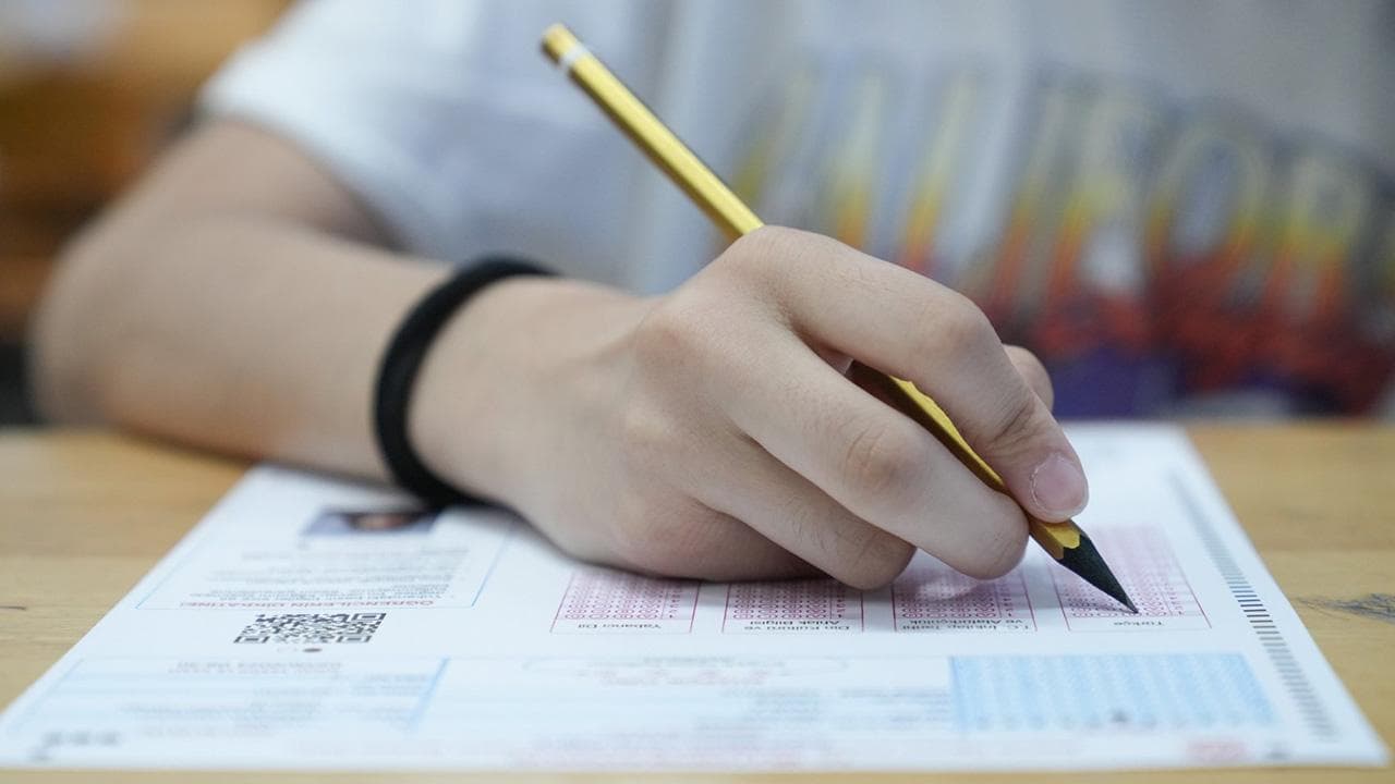 Imam Hatip Students Achieve Perfect Scores in LGS: A New Milestone in Education System?