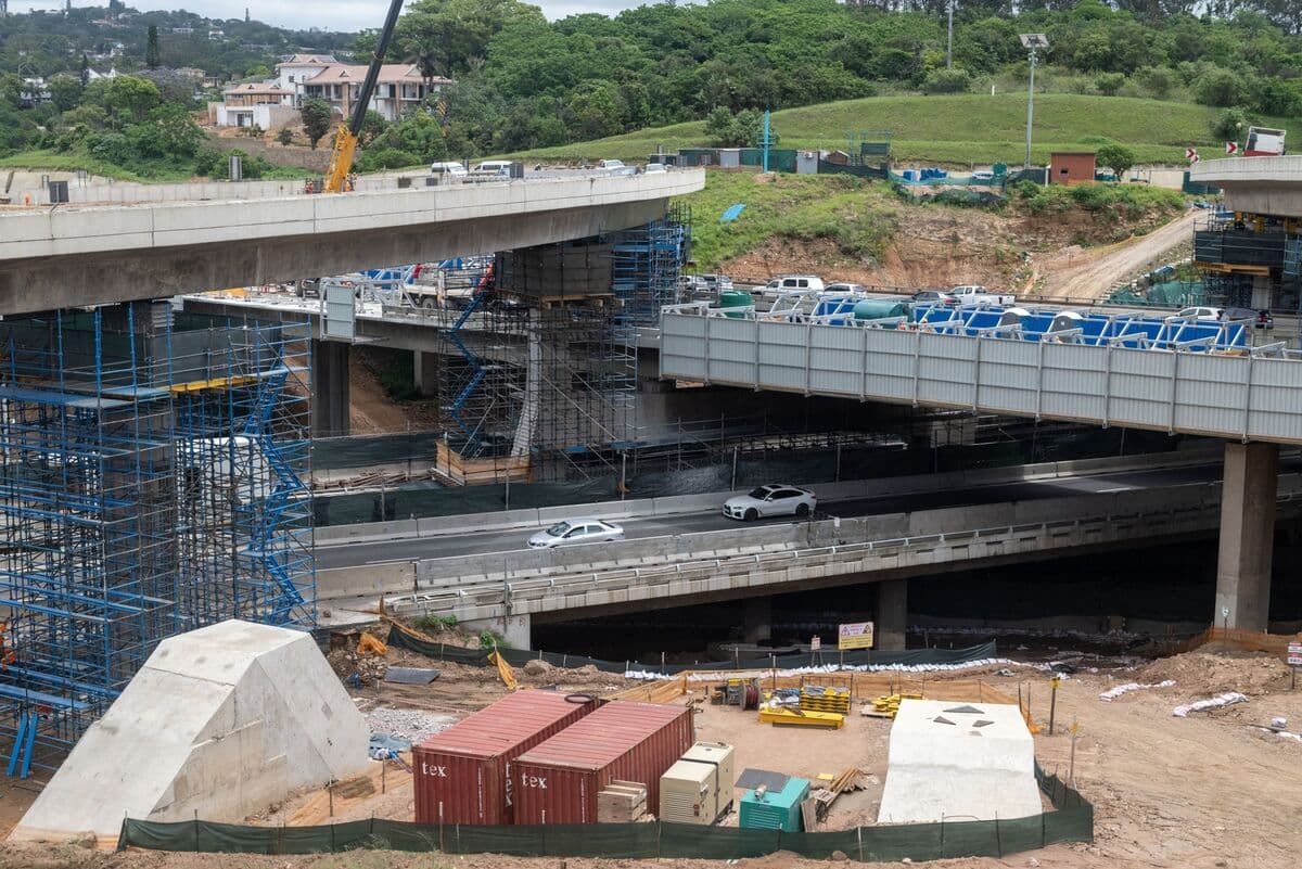 South Africa Economy Nears 'Escape Velocity'