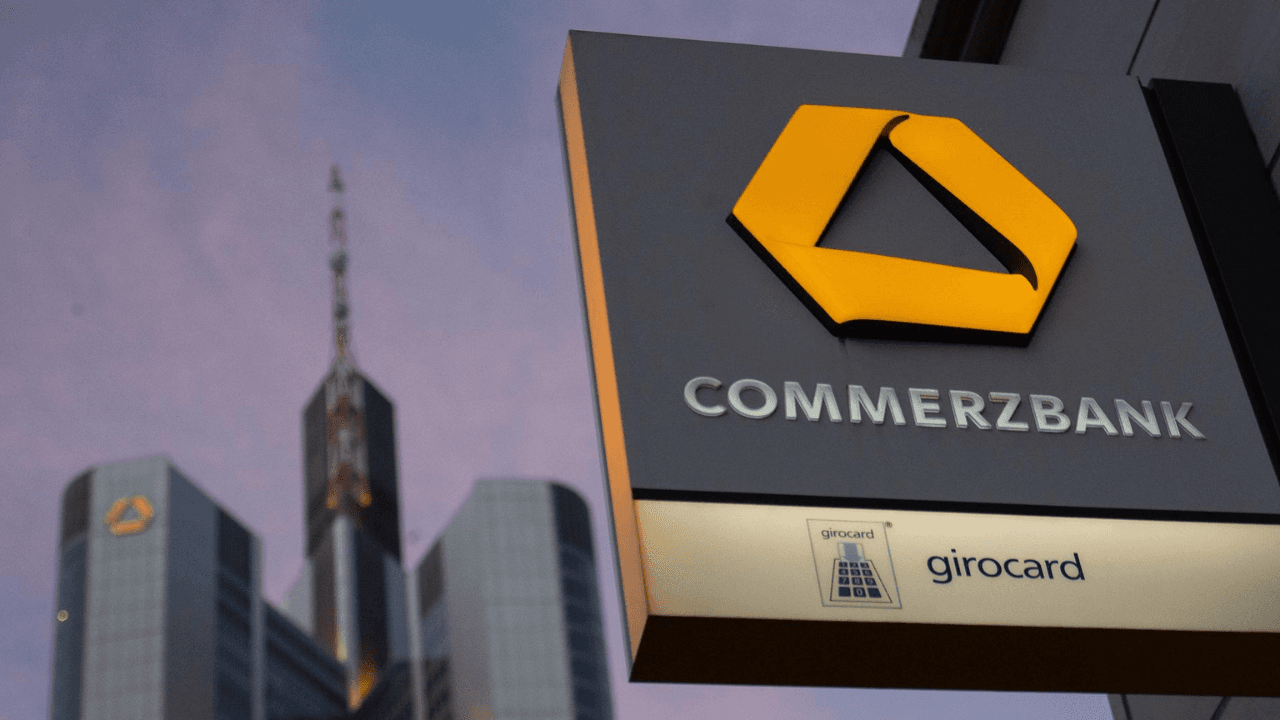 Commerzbank TL'de Değer Kaybı Baskısı Bekliyor: Dış Şoklar ve Politika Uyumsuzluğu