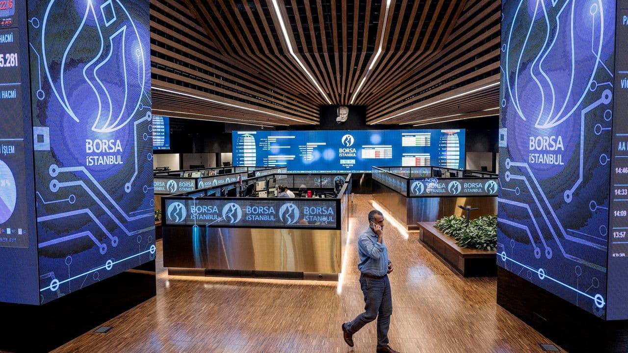BIST 100 Midday Slip: 84.1 Billion Lira Volume as Sectors Shift