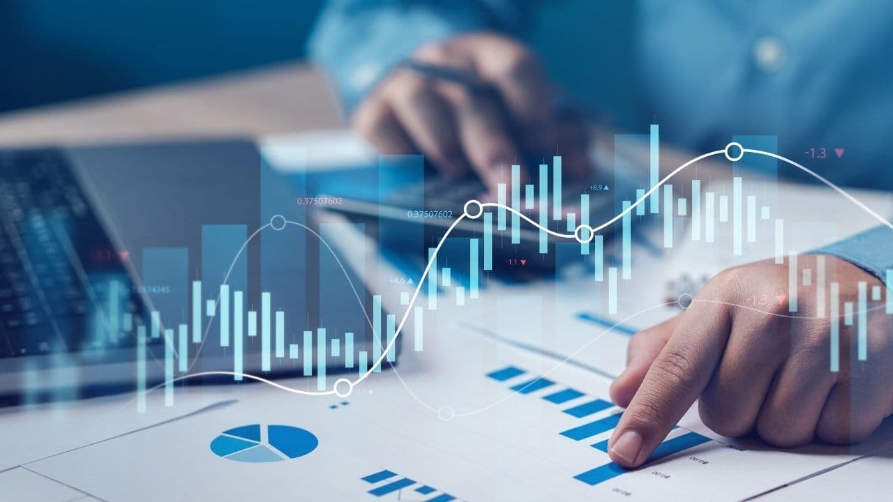 Technical Indicators Highlight Key Stocks in Borsa Istanbul